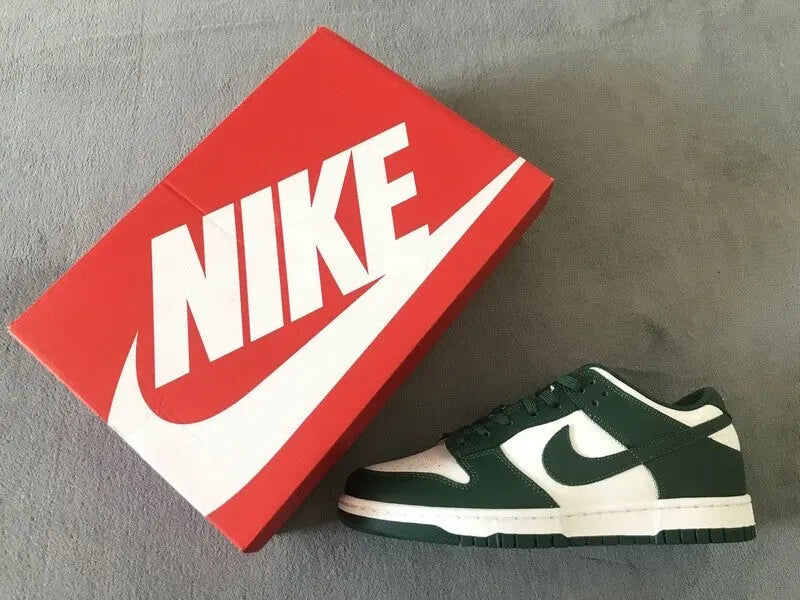 Nike Dunk Low SP "White Green"