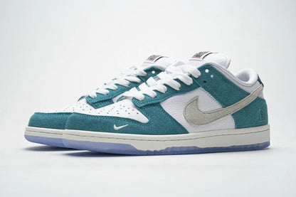 Nike Dunk Low "Kasina Neptune Green"