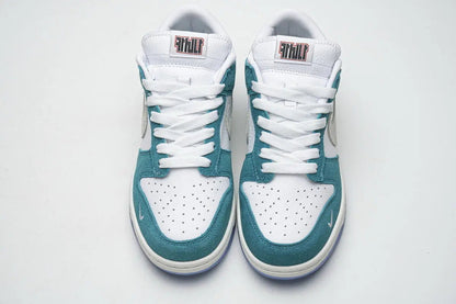 Nike Dunk Low "Kasina Neptune Green"