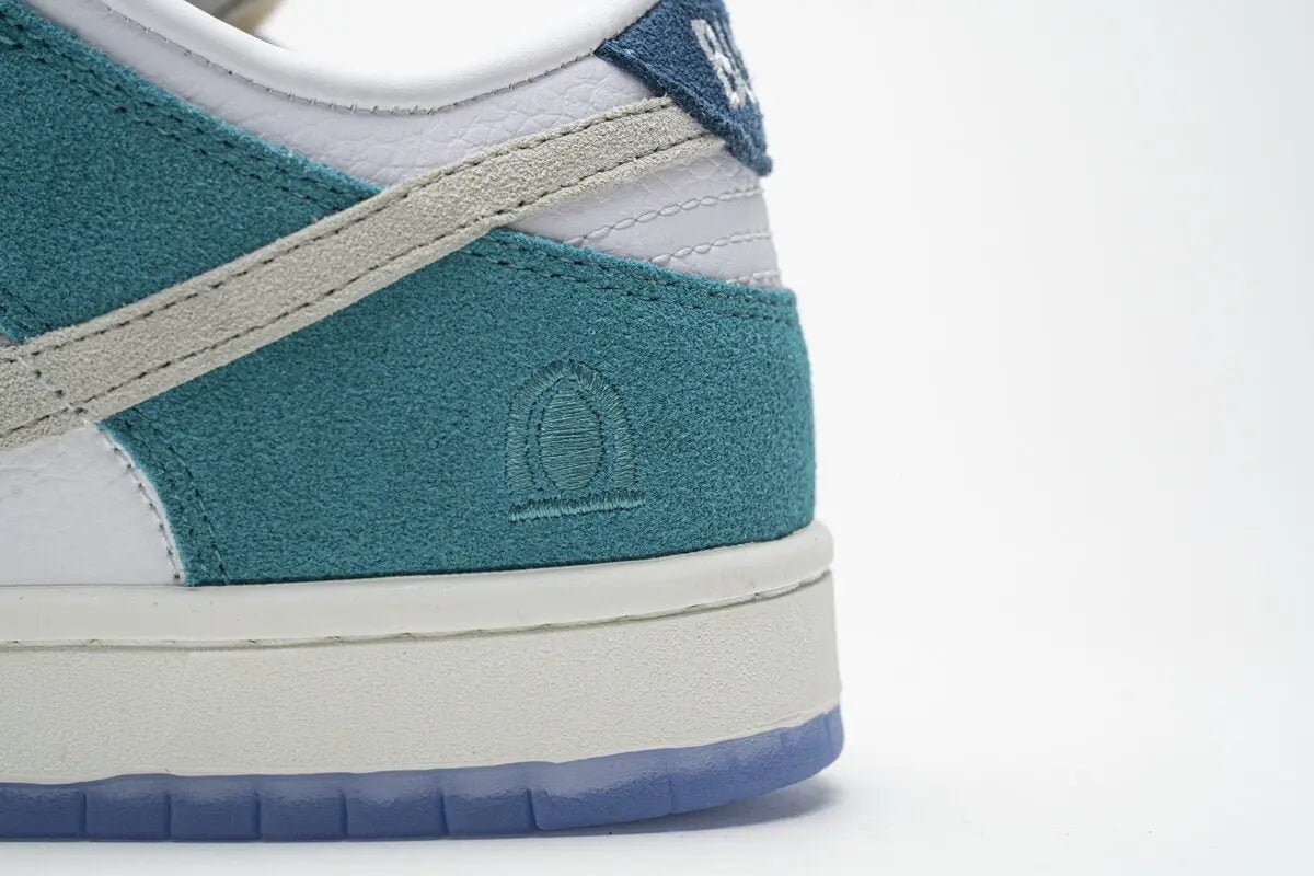 Nike Dunk Low "Kasina Neptune Green"