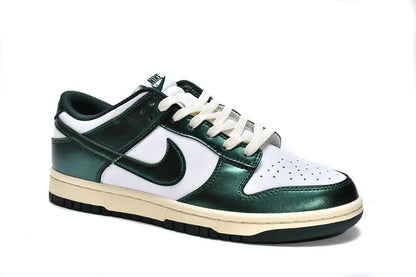 Nike Dunk Low "Vintage Green"