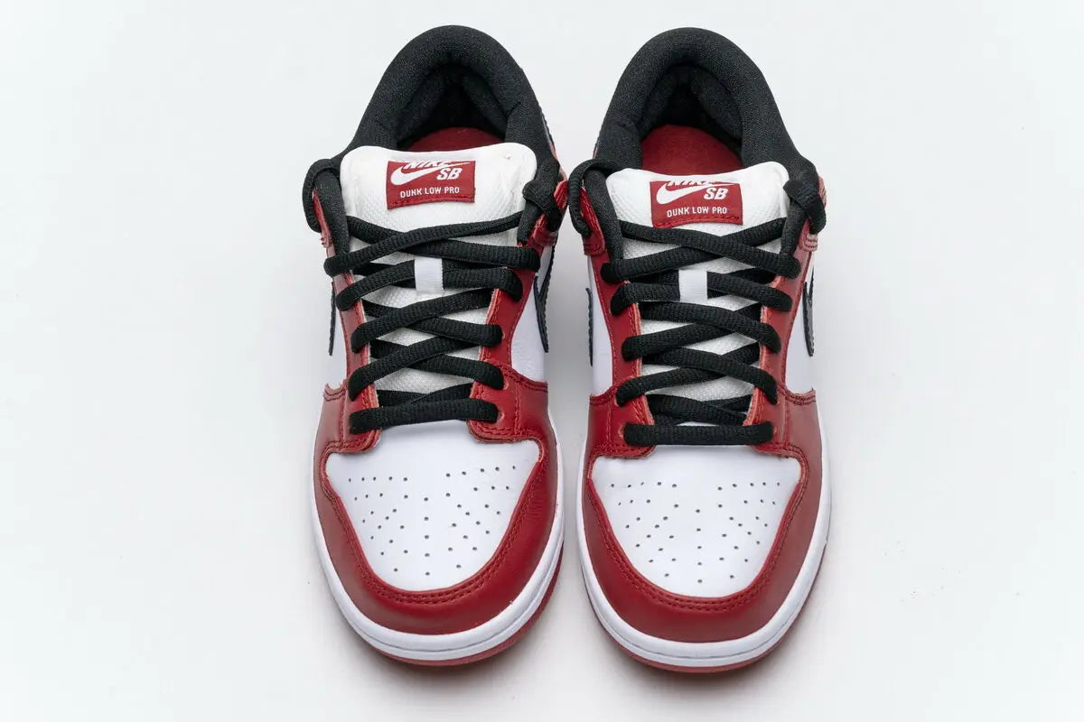 Nike SB Dunk Low "J-Pack Chicago"