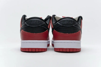 Nike SB Dunk Low "J-Pack Chicago"