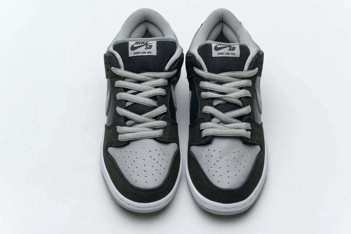 Nike SB Dunk Low "J-Pack Shadow"