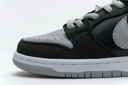 Nike SB Dunk Low "J-Pack Shadow"