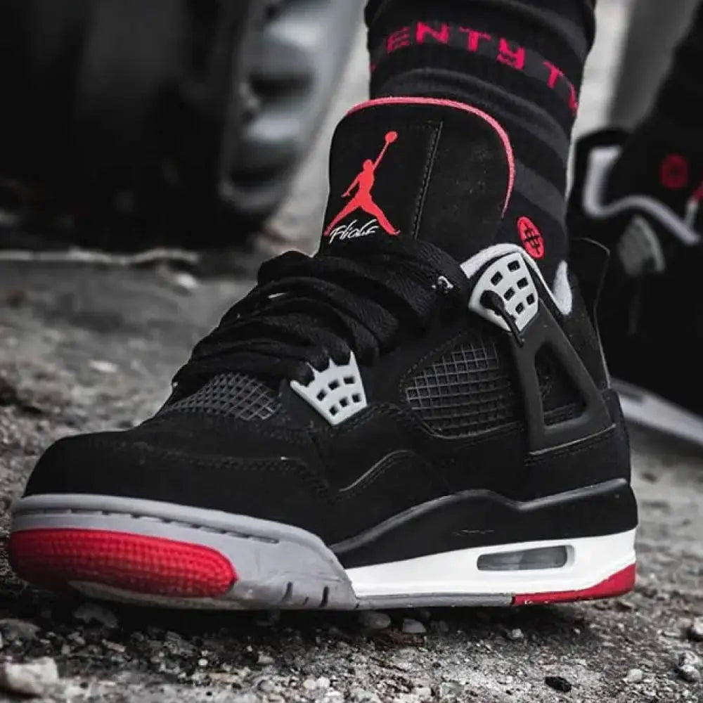 Jordan 4 Retro "Bred"
