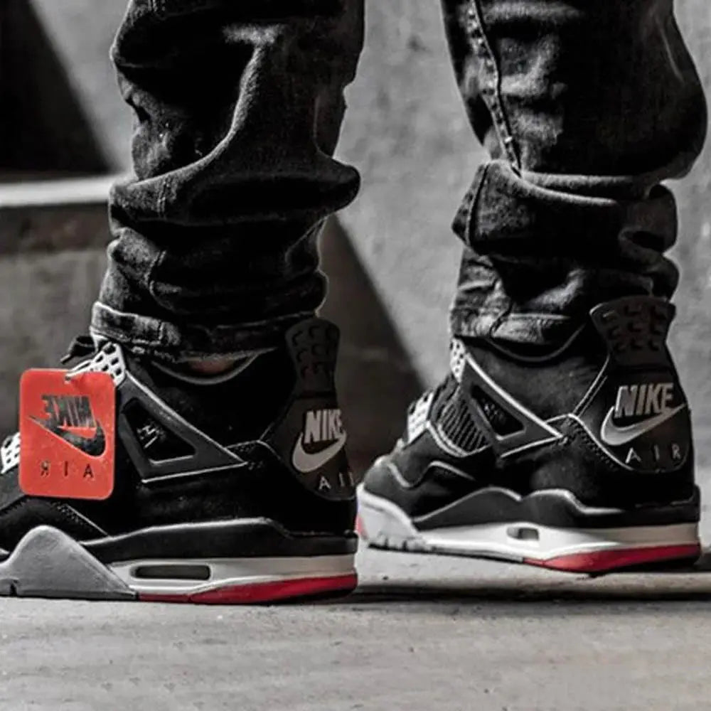 Jordan 4 Retro "Bred"