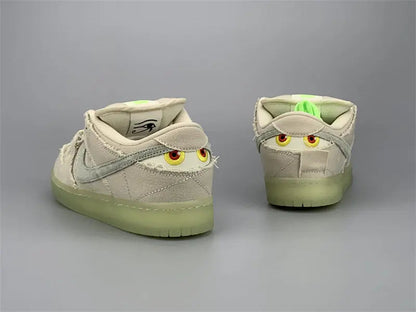 Nike SB Dunk Low "Mummy"