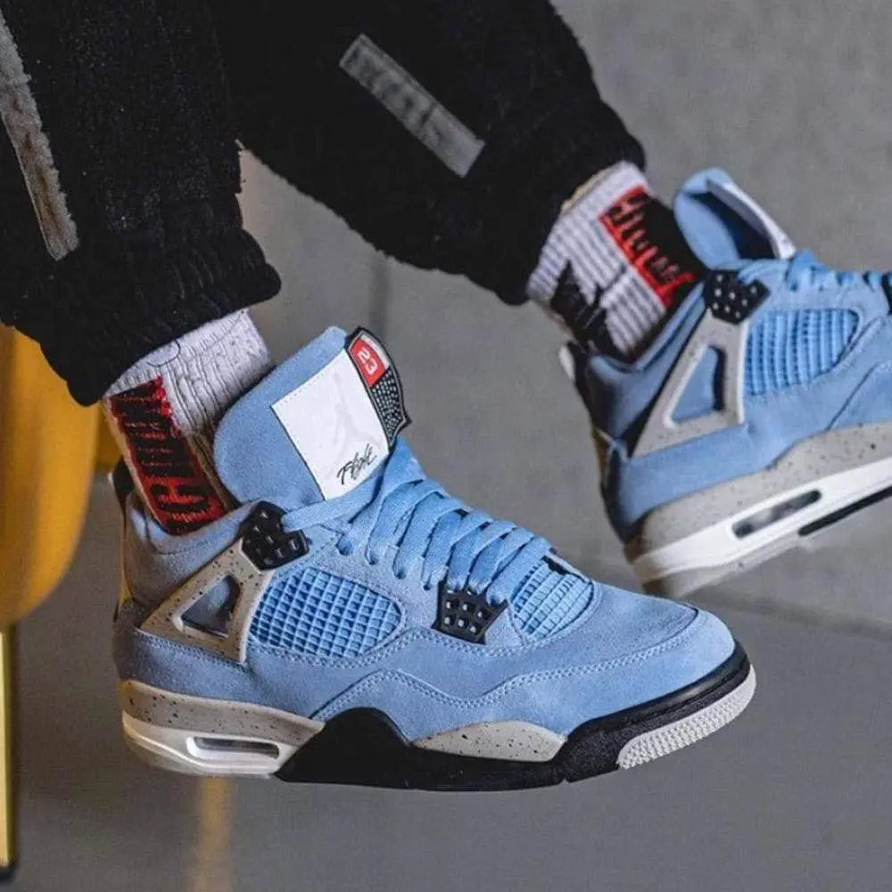 Jordan 4 Retro 'University Blue'