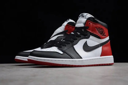 Jordan 1 High "Black Toe"