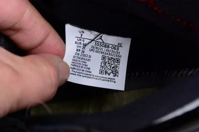 Jordan 1 High OG "Bred"