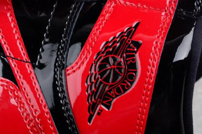 Jordan 1 High OG "Bred"