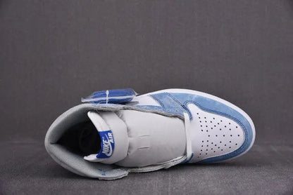 Jordan 1 High "Hyper Royal"