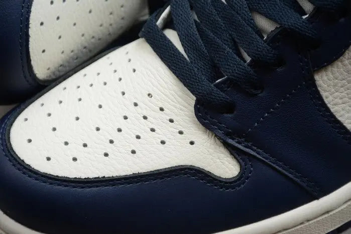 Jordan 1 High "Obsidian University Blue"