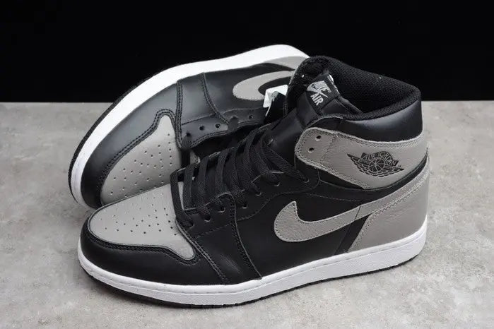 Jordan 1 High OG "Shadow"