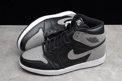 Jordan 1 High OG "Shadow"